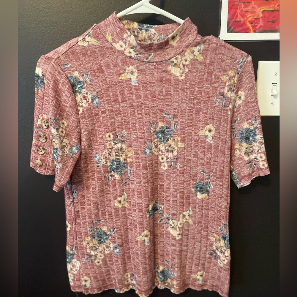 Jolt Purple Floral Turtleneck Top!